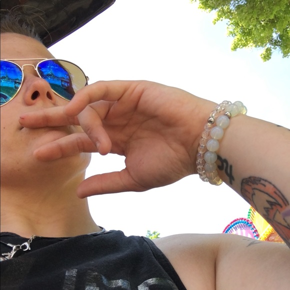 Meet your Posher, Kelsi - Picture 1 of 1